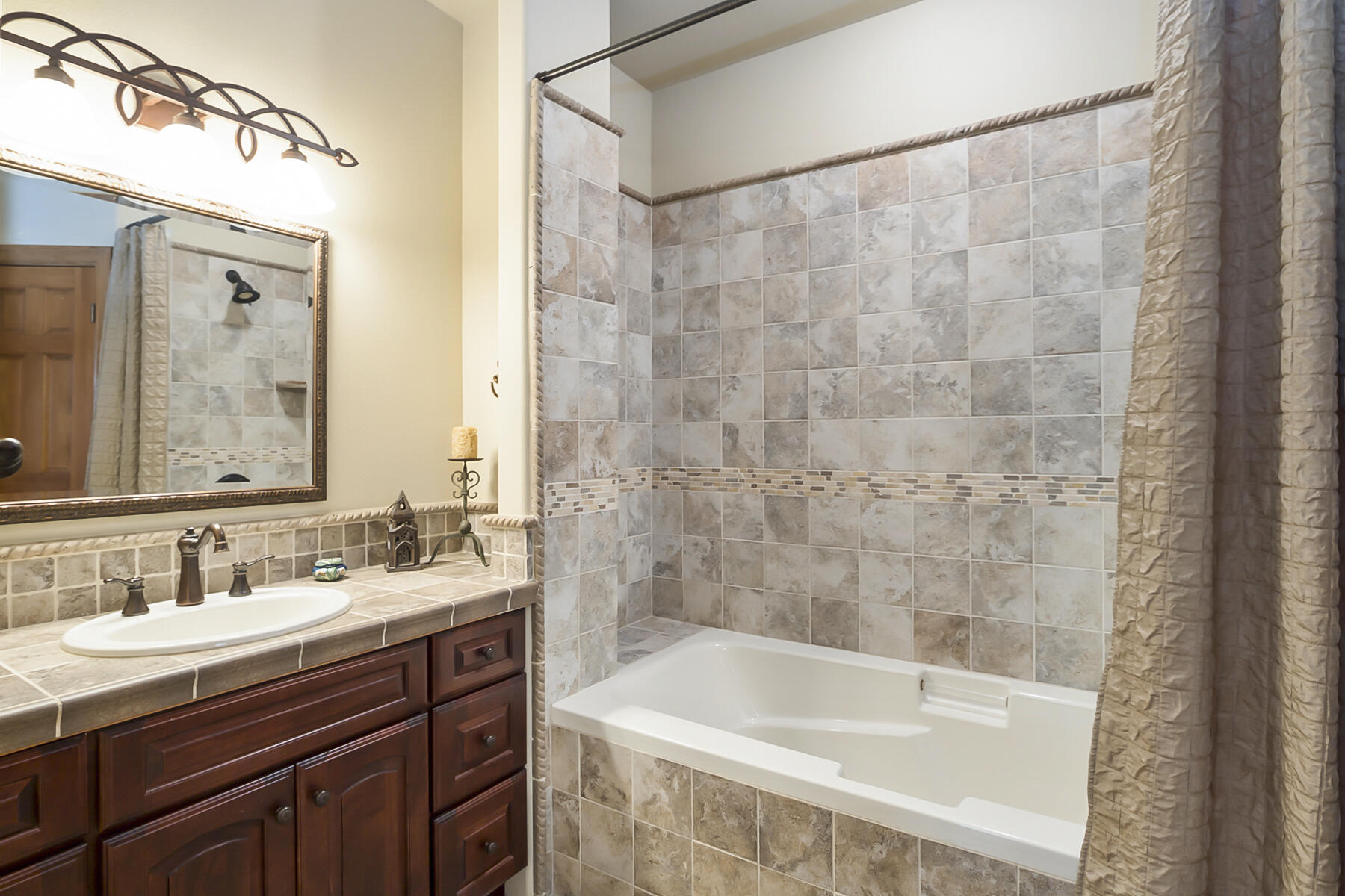 Awbrey Butte - Residential