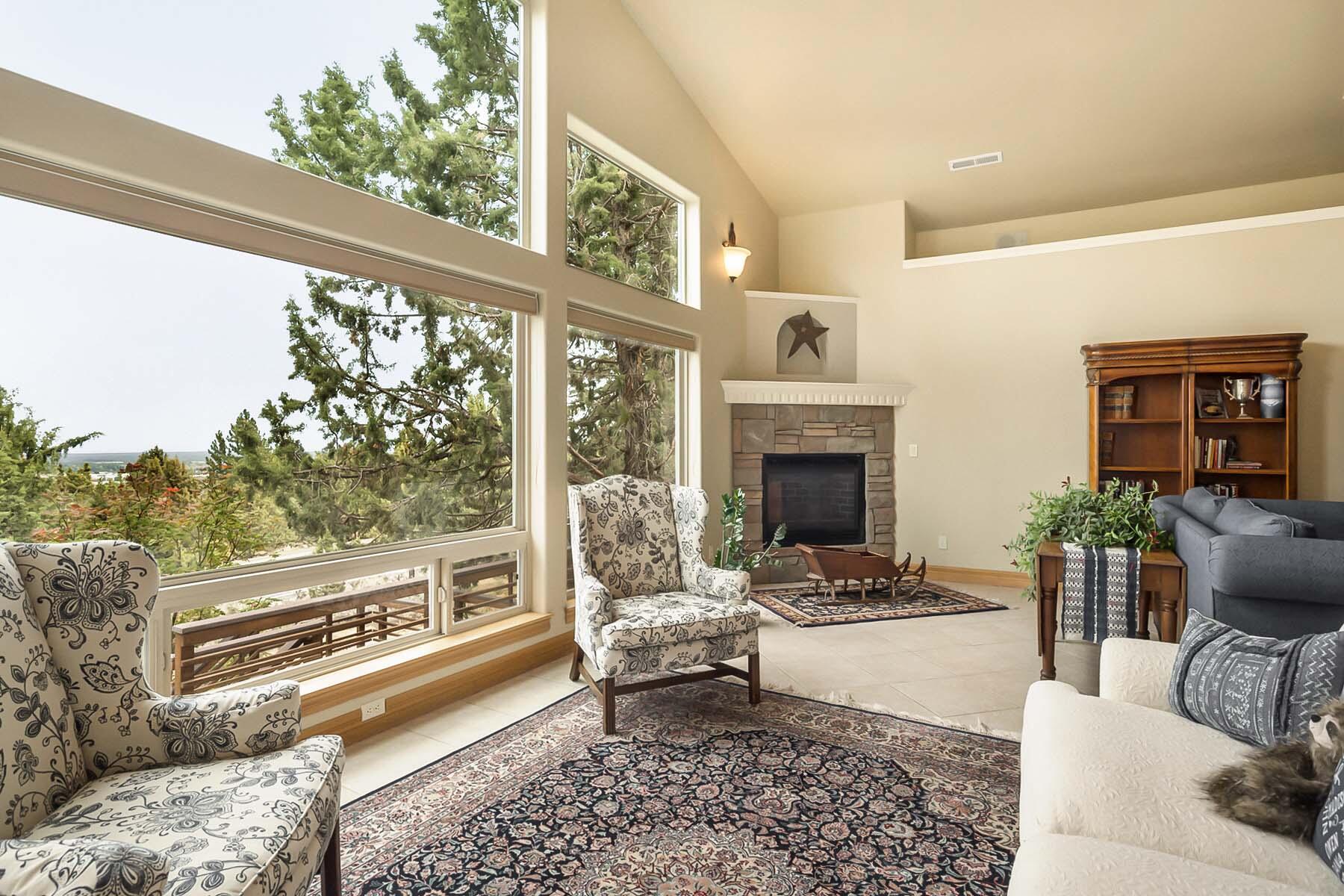 Awbrey Butte - Residential