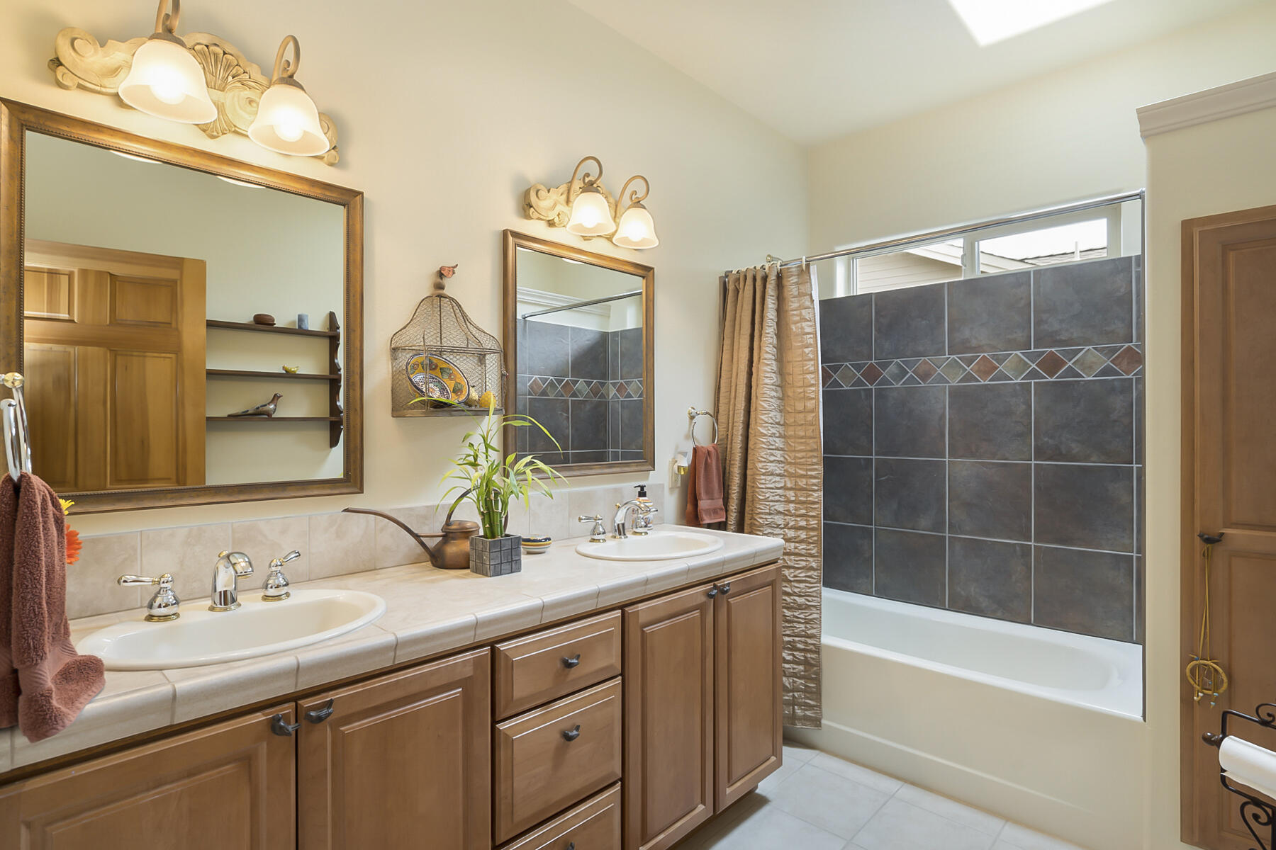 Awbrey Butte - Residential