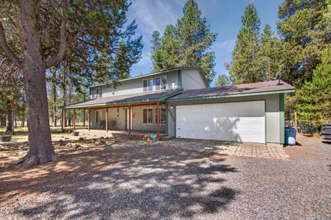 Photo of 52635 Howard Lane, La Pine, OR 97739 (MLS # 220224684)