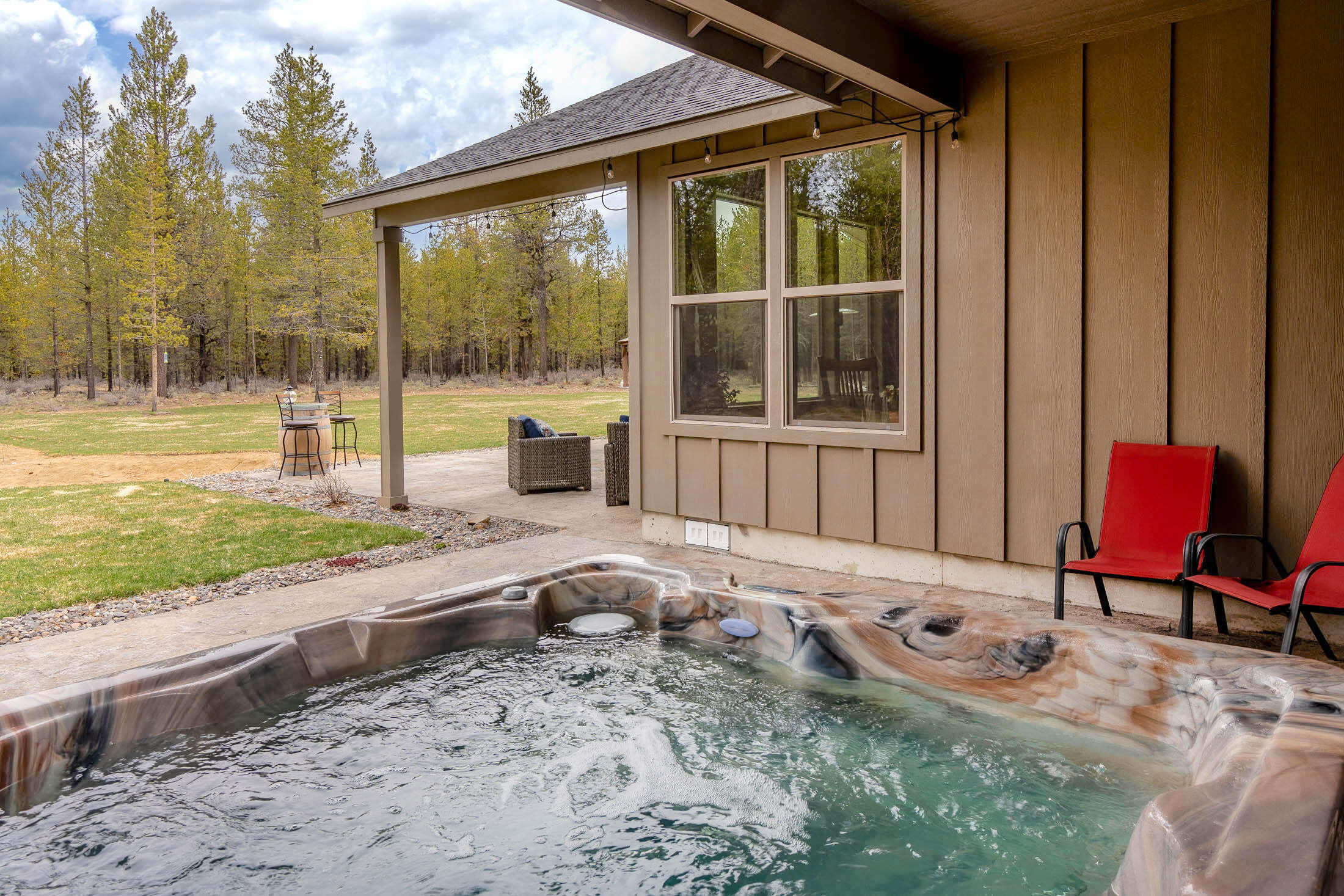 Pinewood Country Est - Residential