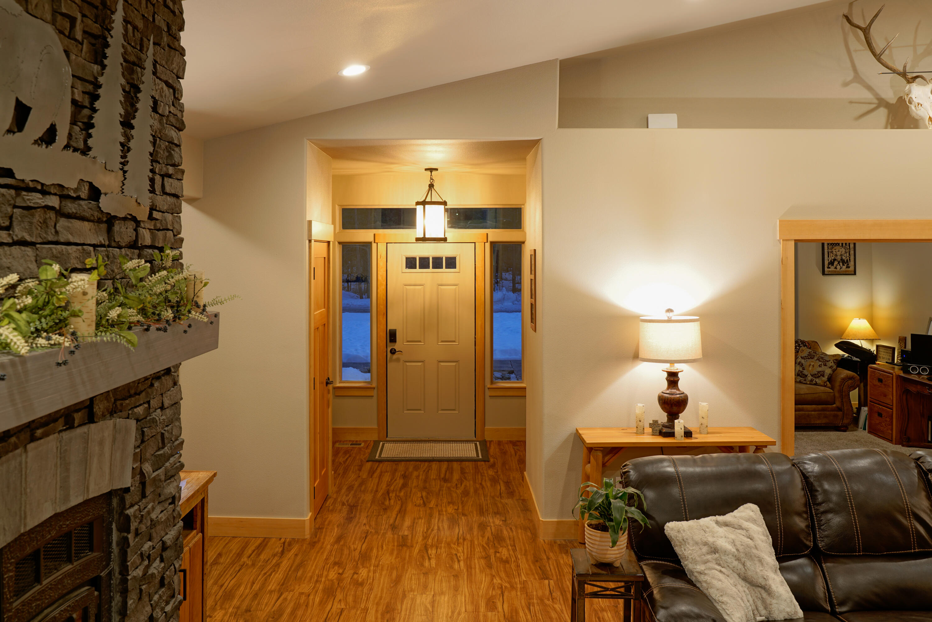 Pinewood Country Est - Residential