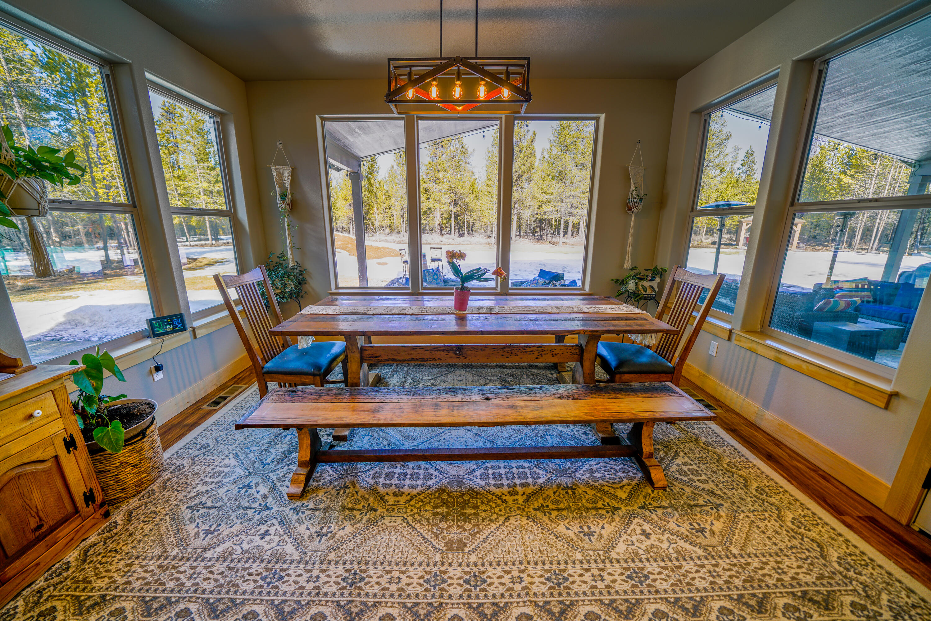 Pinewood Country Est - Residential