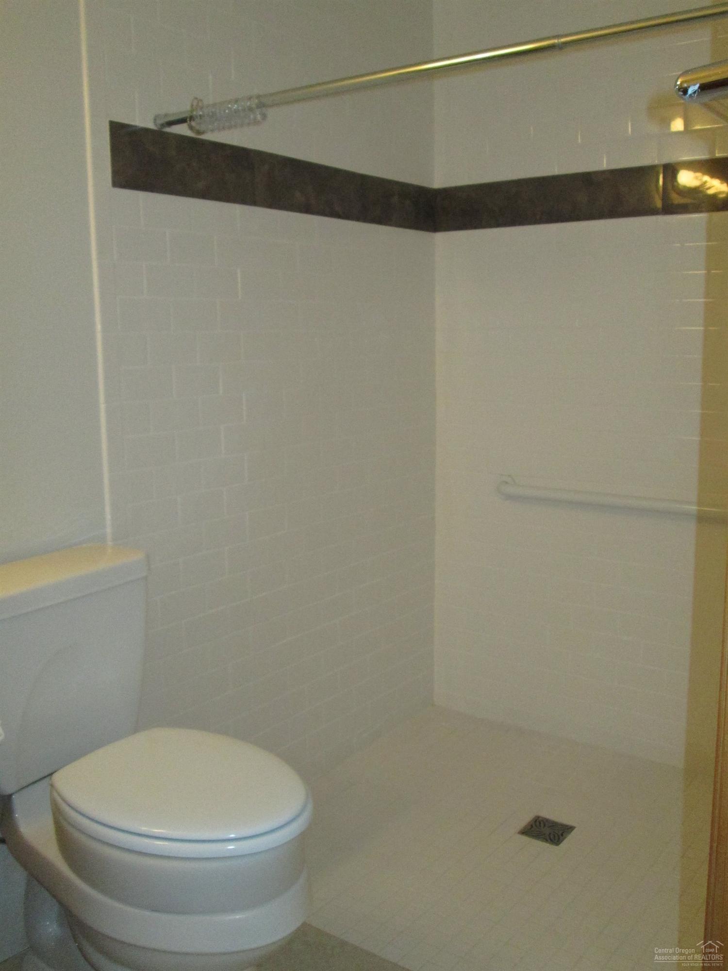 Pine Tree Meadows - Residential