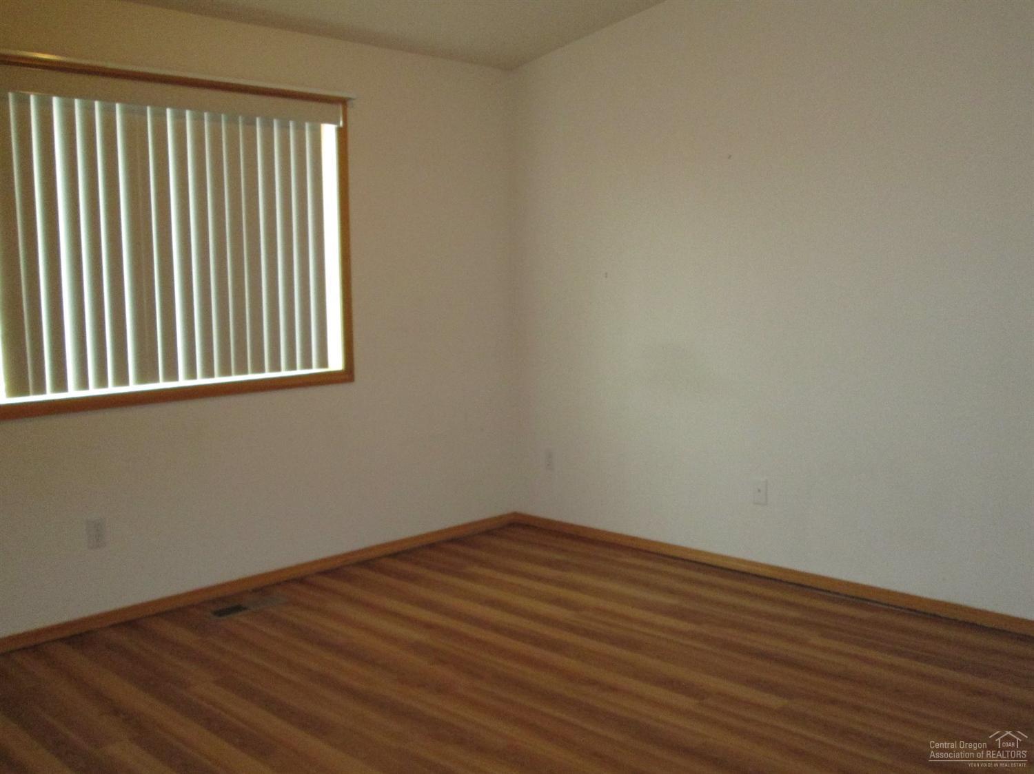 Pine Tree Meadows - Residential