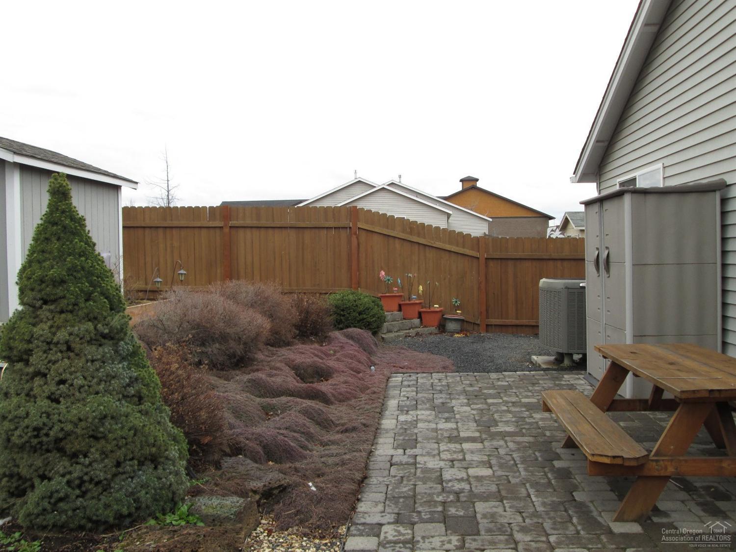 Pine Tree Meadows - Residential