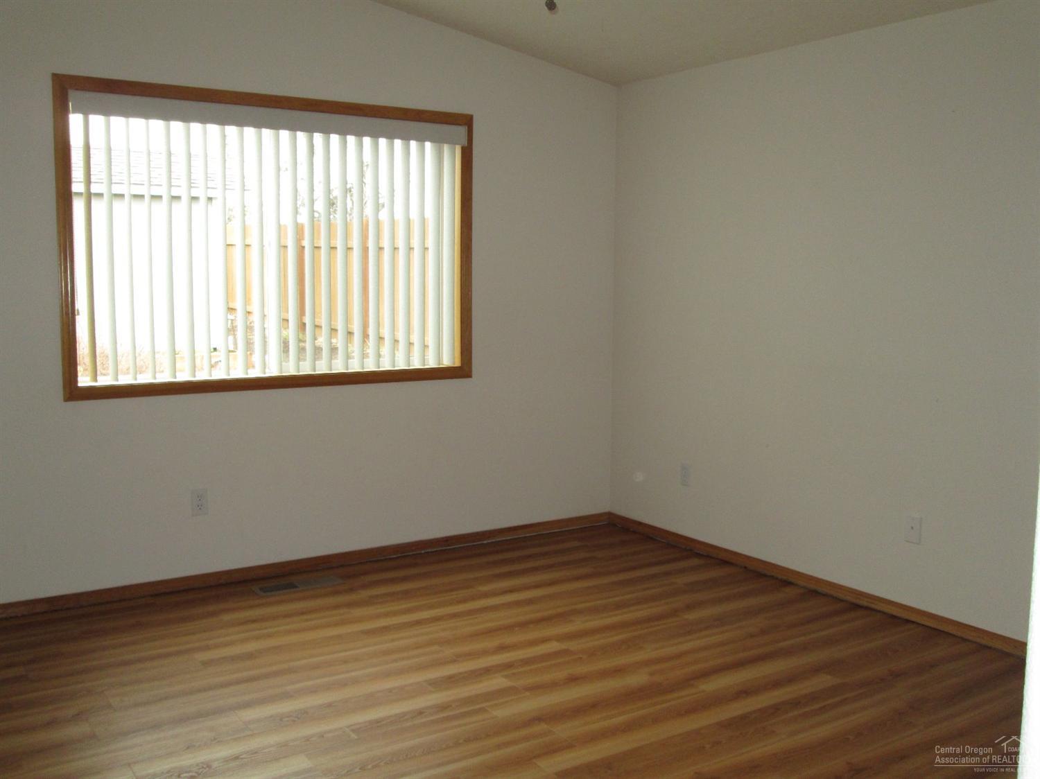 Pine Tree Meadows - Residential