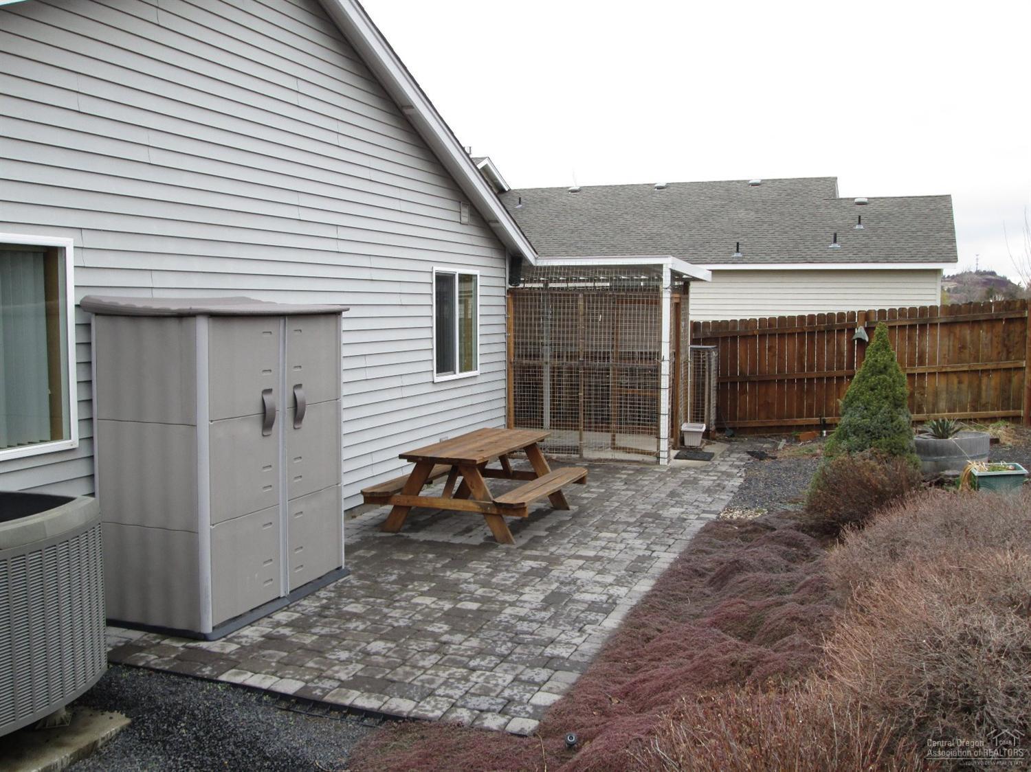 Pine Tree Meadows - Residential