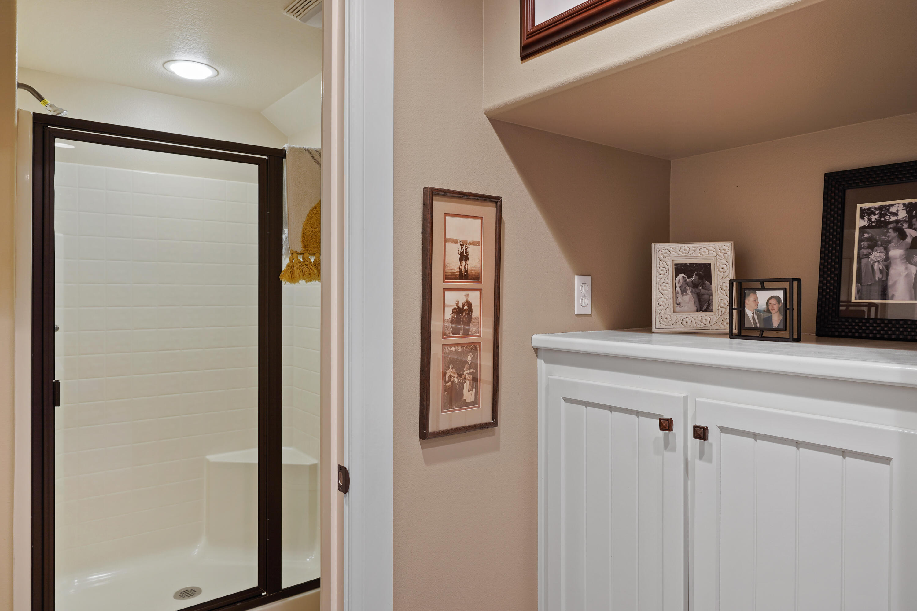 River Rim - Residential