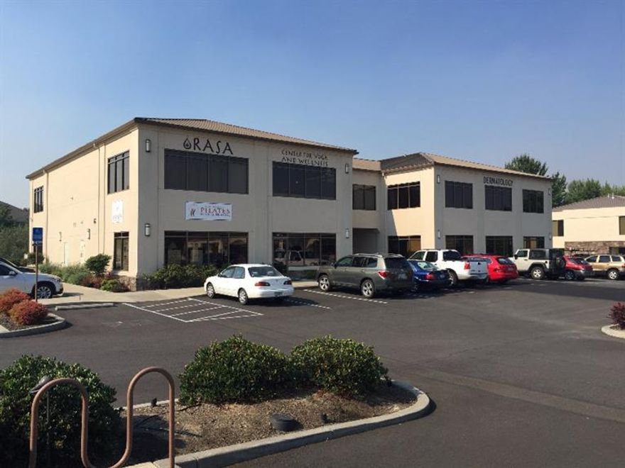 Class A multi-tenant medical office building. Very near Asante Medical Center in the heart of the medical community. Strong lease base. Cash flow and appreciation. multiple Newly remodeled suites. Low maintenance metal roof and stucco siding. Very rare trophy property. Call for more info.