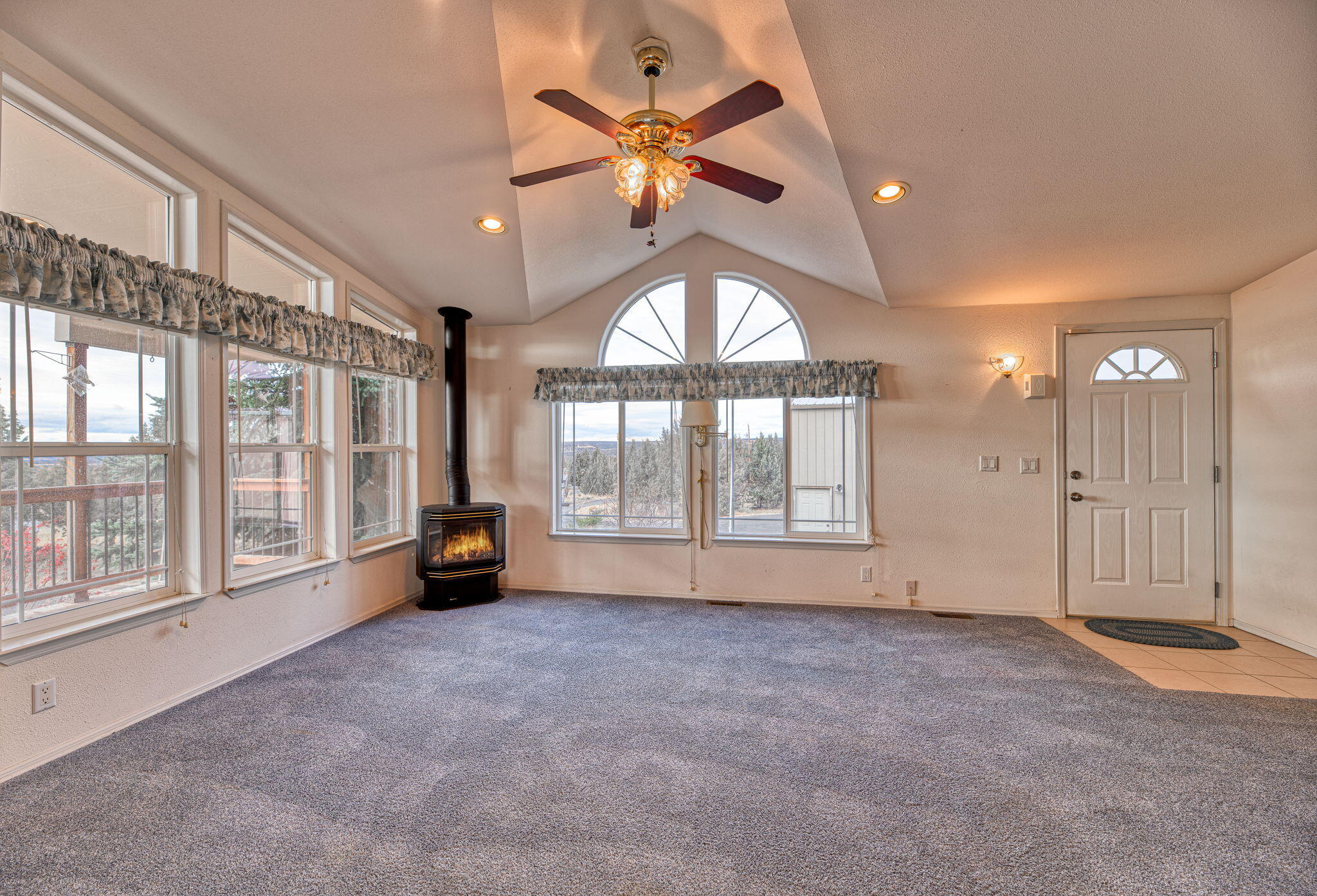 Prineville Lakes Acres 2 - Residential