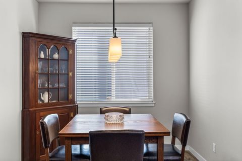 Tiny photo for 20456 Del Coco Court, Bend, OR 97702 (MLS # 220217007)