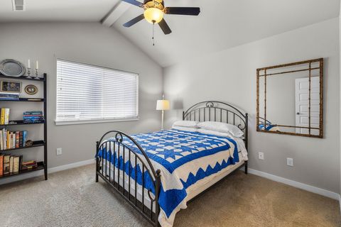 Tiny photo for 20456 Del Coco Court, Bend, OR 97702 (MLS # 220217007)