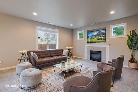 Tiny photo for 1255 W McKinney Butte Road #G, Sisters, OR 97759 (MLS # 220210178)