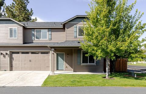 Photo of 1255 W McKinney Butte Road #G, Sisters, OR 97759 (MLS # 220210178)