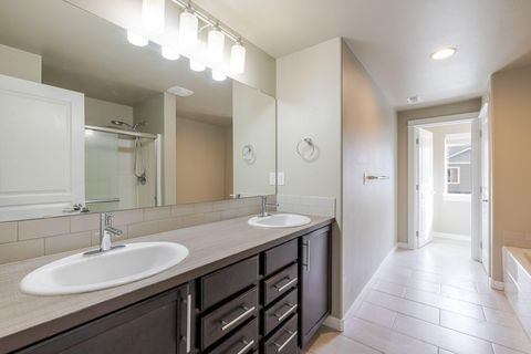 Tiny photo for 1255 W McKinney Butte Road #G, Sisters, OR 97759 (MLS # 220210178)