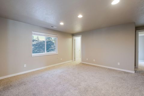 Tiny photo for 1255 W McKinney Butte Road #G, Sisters, OR 97759 (MLS # 220210178)