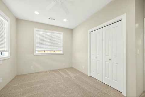 Tiny photo for 280 Oak Valley Drive, Talent, OR 97540 (MLS # 220215049)