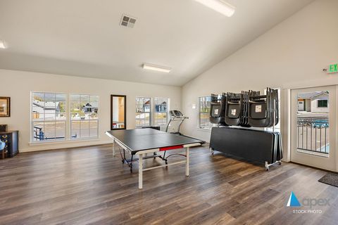 Tiny photo for 280 Oak Valley Drive, Talent, OR 97540 (MLS # 220215049)