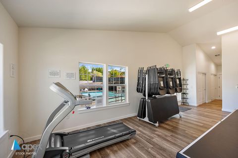 Tiny photo for 280 Oak Valley Drive, Talent, OR 97540 (MLS # 220215049)