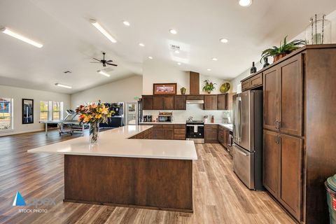 Tiny photo for 280 Oak Valley Drive, Talent, OR 97540 (MLS # 220215049)