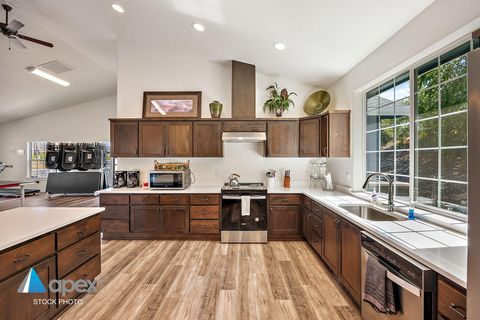 Tiny photo for 280 Oak Valley Drive, Talent, OR 97540 (MLS # 220215049)