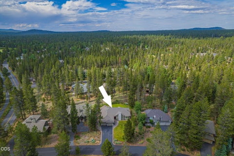 Tiny photo for 57719 Poplar Lane, Sunriver, OR 97707 (MLS # 220224241)