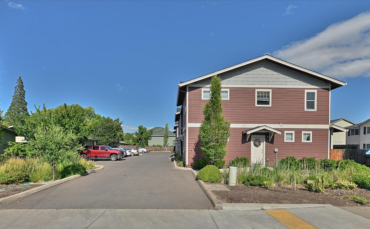 Rogue Valley Heights Extension - Residential Income