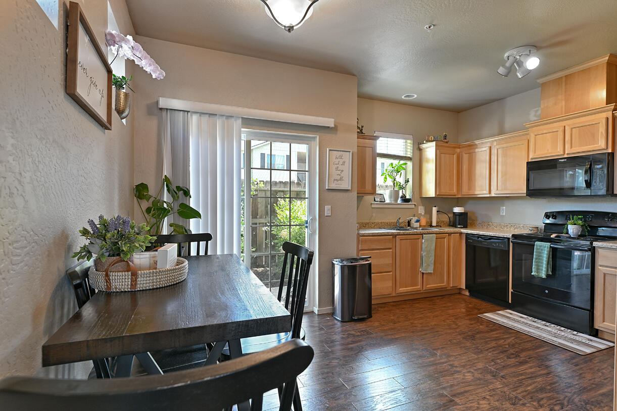 Rogue Valley Heights Extension - Residential Income