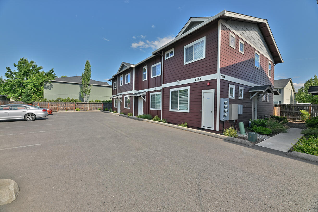 Rogue Valley Heights Extension - Residential Income