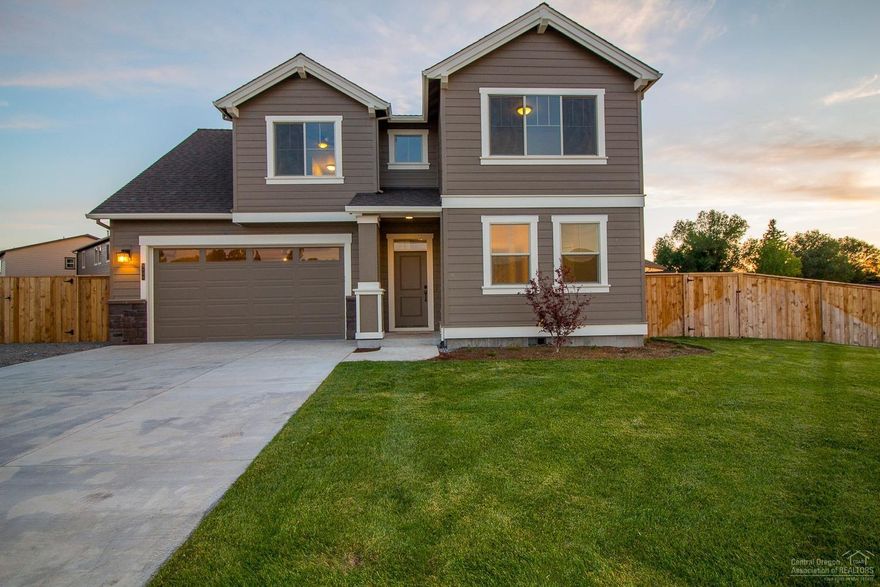 Family friendly Oakley floorplan from award winning Pahlisch Homes! Dramatic greatroom w/ open kitchen & dining. You'll love a pocket office downstairs, quartz countertops, Alder cabinets, under-mount sinks, laminate flooring, gas fireplace! Master Suite w/ walk-in closet & 3 add'l bedrooms & utility room upstairs! Add'l shop/storage in garage! Amazing neighborhood amenities & swimming pool & $5000 Buyer Incentive thru Aug. 31! Photos of similar unit-specs vary. OAKLEY-A-2064-2. Model Open Thurs-Sun 12-4.