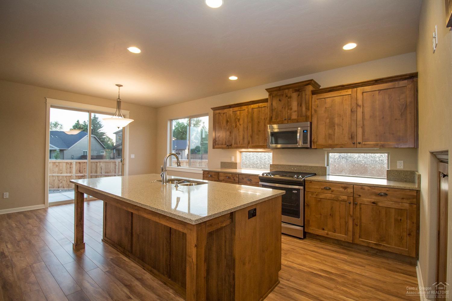 Triple Ridge - Residential