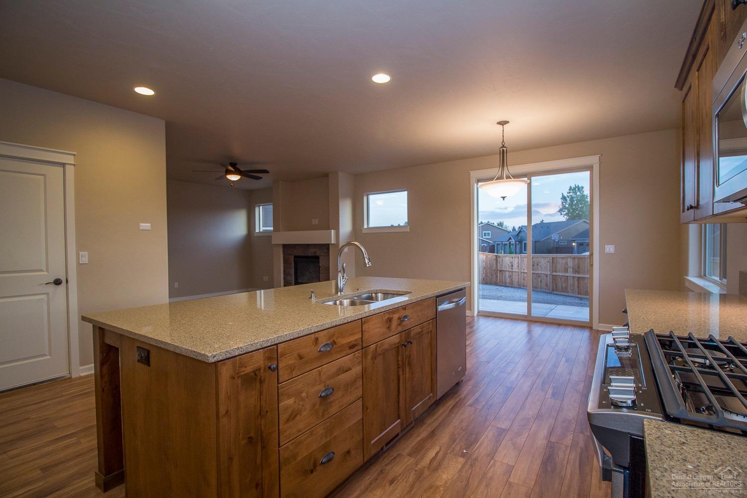 Triple Ridge - Residential