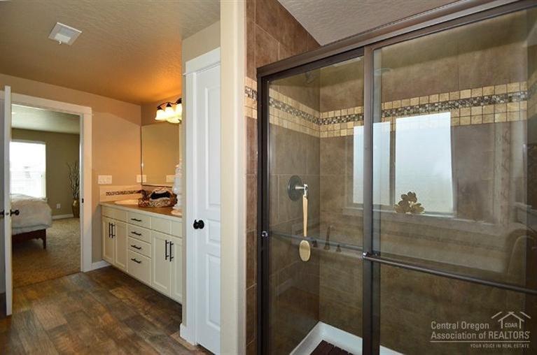 Eagle Crossing - Residential