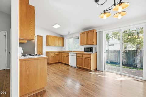 Tiny photo for 1983 NE Jackson Avenue, Bend, OR 97701 (MLS # 220227431)