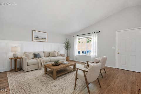 Tiny photo for 1983 NE Jackson Avenue, Bend, OR 97701 (MLS # 220227431)