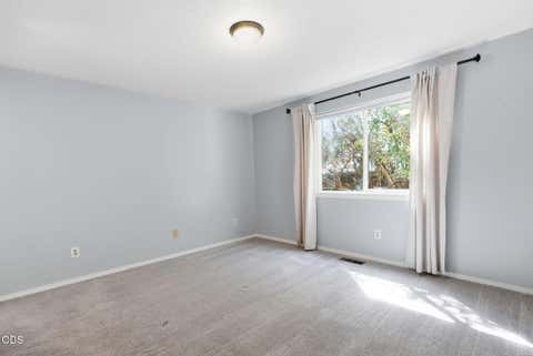 Tiny photo for 1983 NE Jackson Avenue, Bend, OR 97701 (MLS # 220227431)