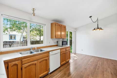 Tiny photo for 1983 NE Jackson Avenue, Bend, OR 97701 (MLS # 220227431)