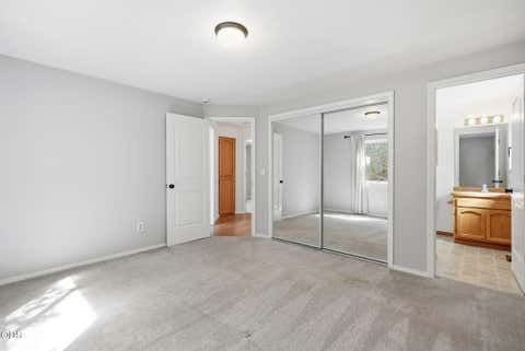Tiny photo for 1983 NE Jackson Avenue, Bend, OR 97701 (MLS # 220227431)