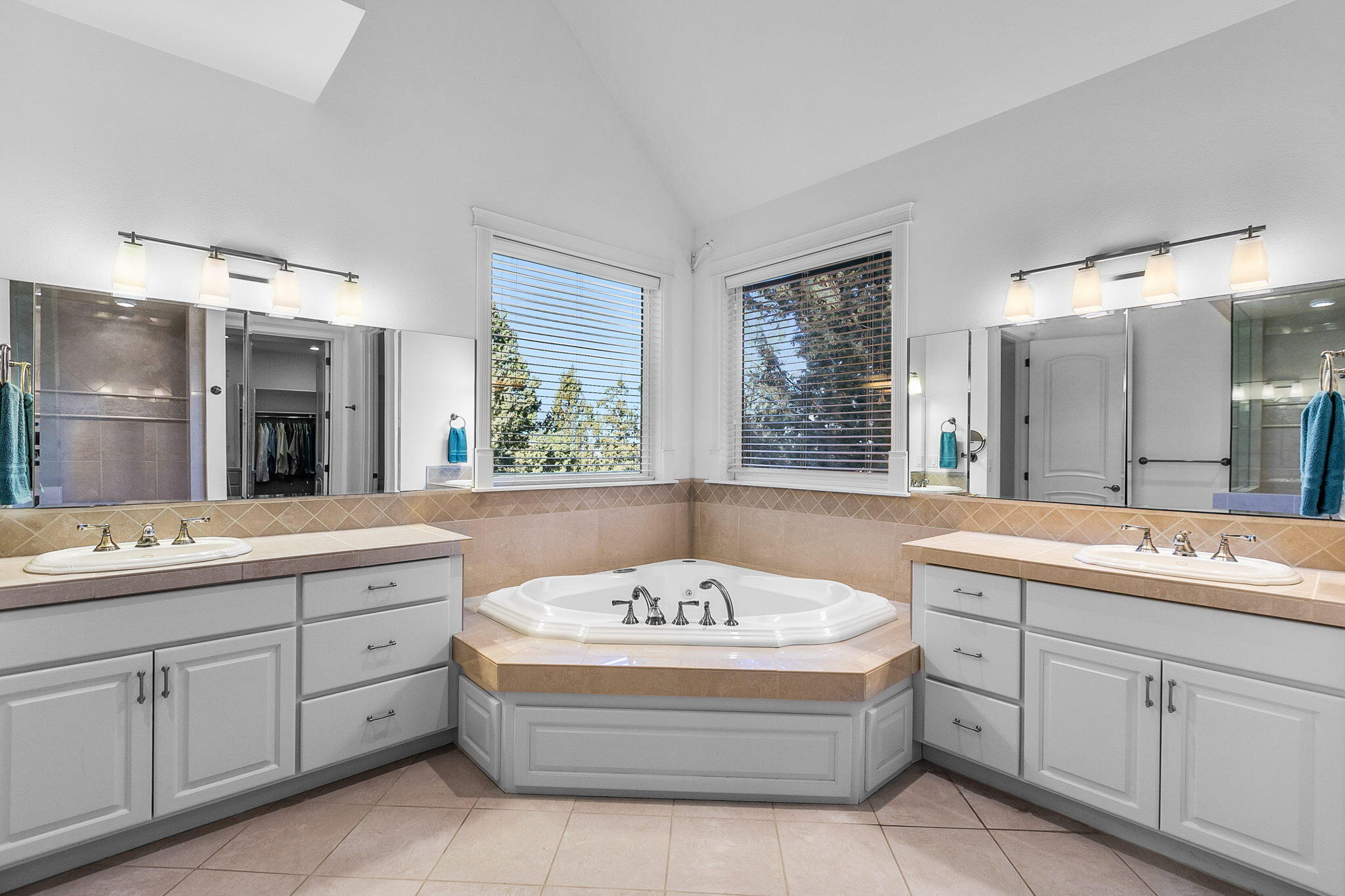 Awbrey Butte - Residential