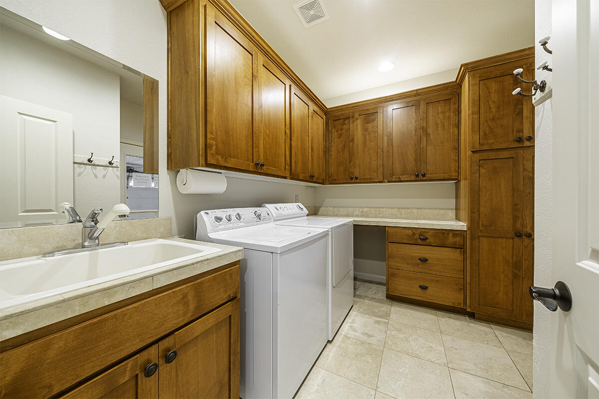 Island Pointe Subdivision - Residential