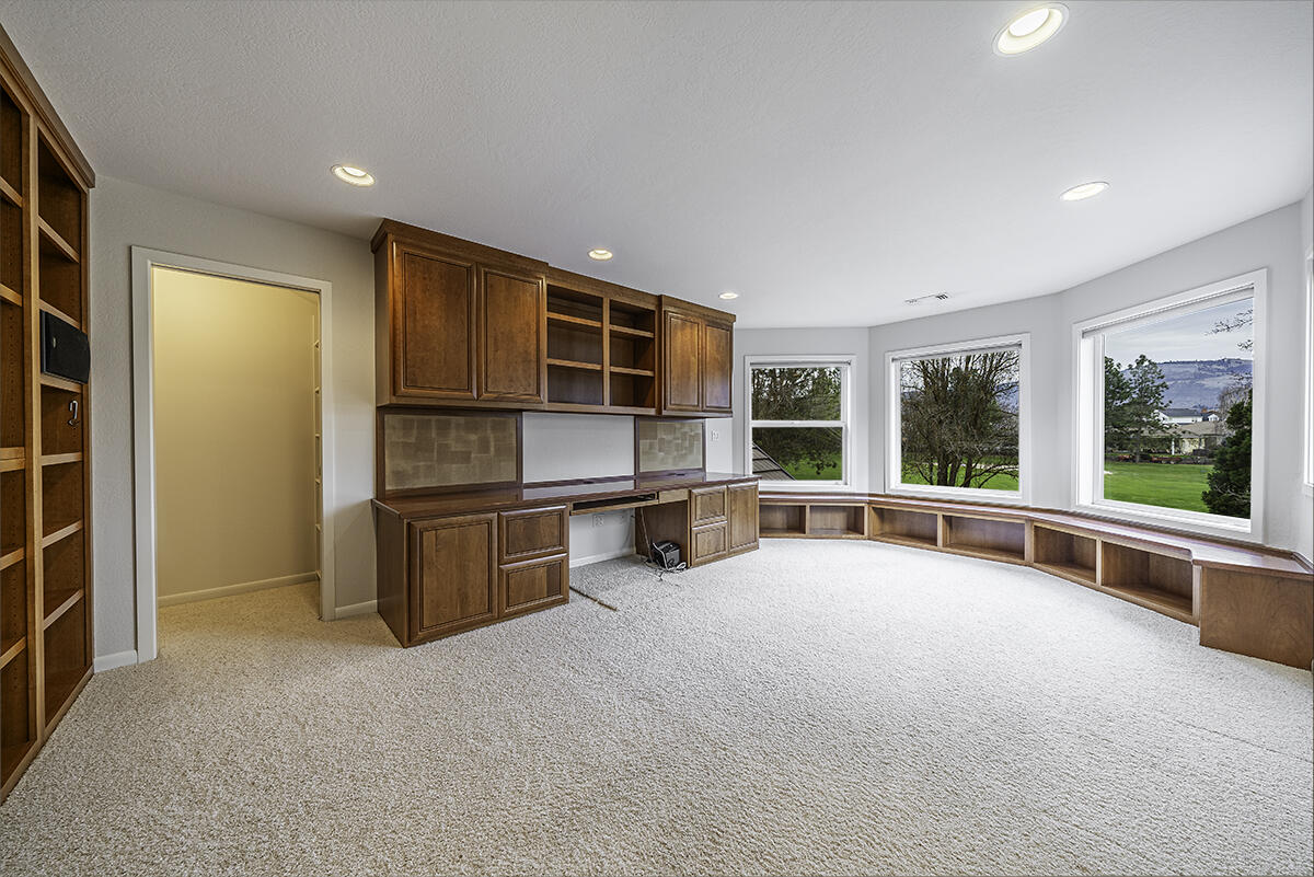 Island Pointe Subdivision - Residential