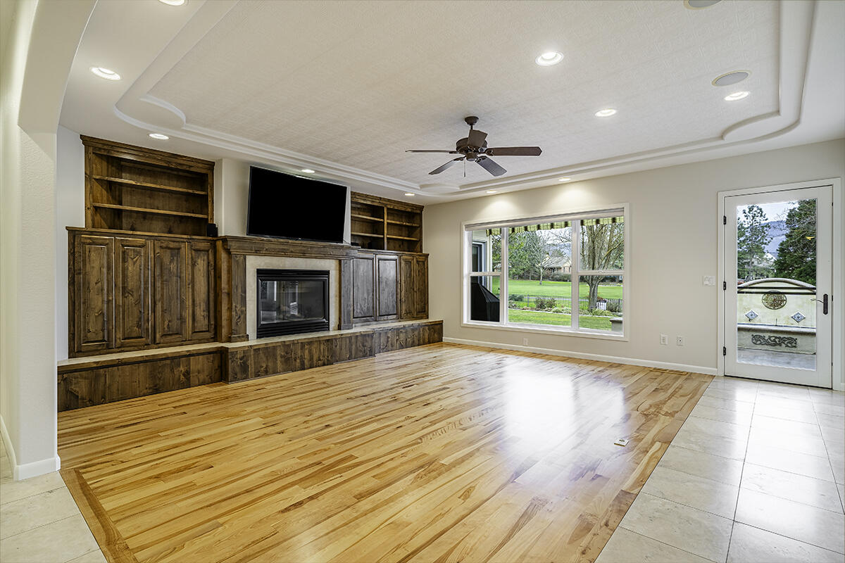 Island Pointe Subdivision - Residential