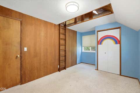 Tiny photo for 19684 Nugget Avenue, Bend, OR 97702 (MLS # 220227368)