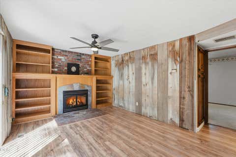 Tiny photo for 19684 Nugget Avenue, Bend, OR 97702 (MLS # 220227368)