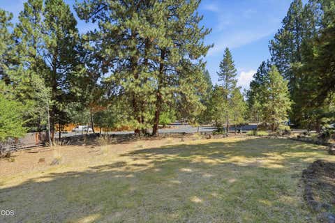 Tiny photo for 19684 Nugget Avenue, Bend, OR 97702 (MLS # 220227368)