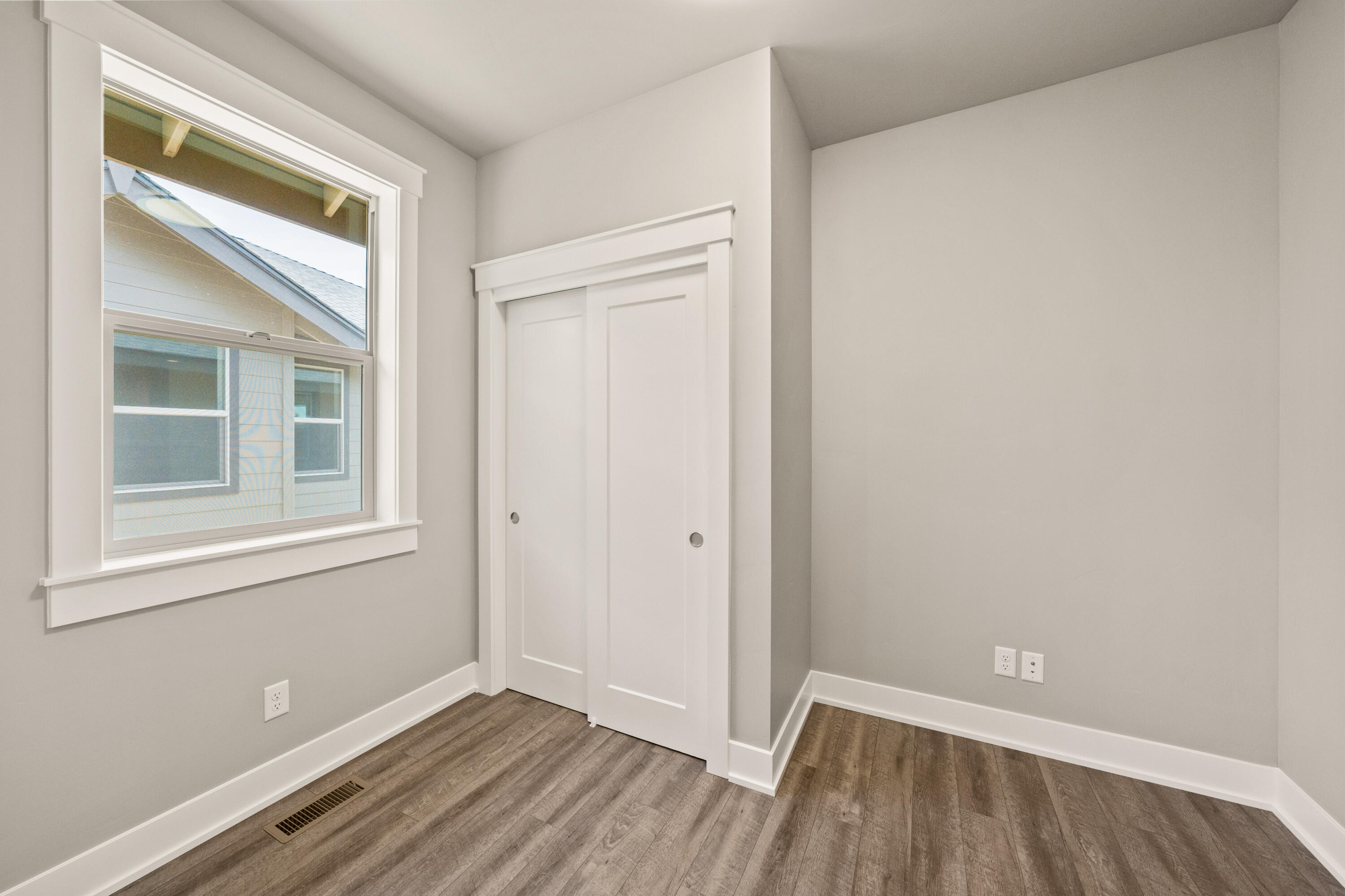 Dry Canyon - Residential