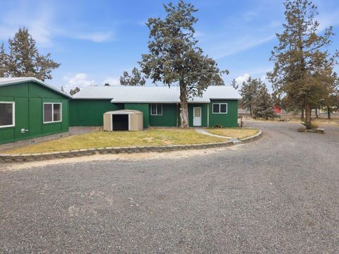 Tiny photo for 4645 NW 52nd Street, Redmond, OR 97756 (MLS # 220214388)