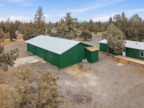 Tiny photo for 4645 NW 52nd Street, Redmond, OR 97756 (MLS # 220214388)