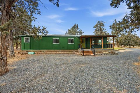 Tiny photo for 4645 NW 52nd Street, Redmond, OR 97756 (MLS # 220214388)